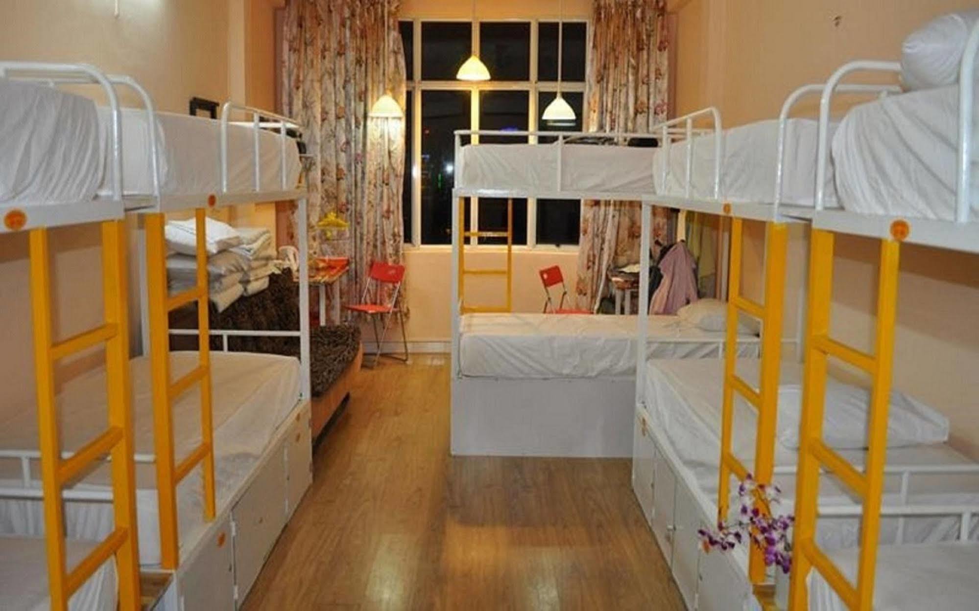 Reddoorz @ Pham Ngu Lao Street 4 Ξενοδοχείο Πόλη Χο Τσι Μινχ Εξωτερικό φωτογραφία
